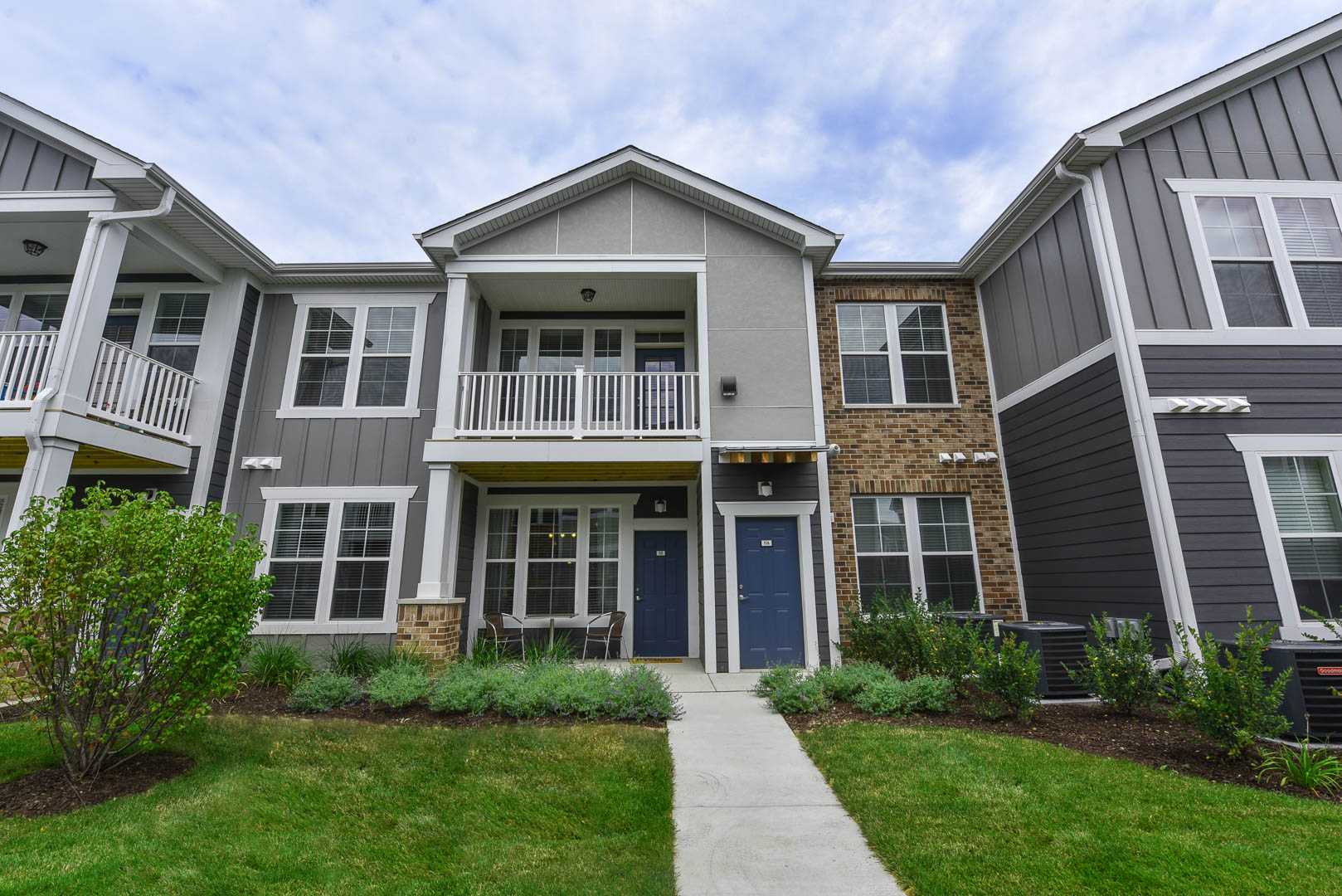 Photos of Springs at Newnan Apartments in Newnan, GA